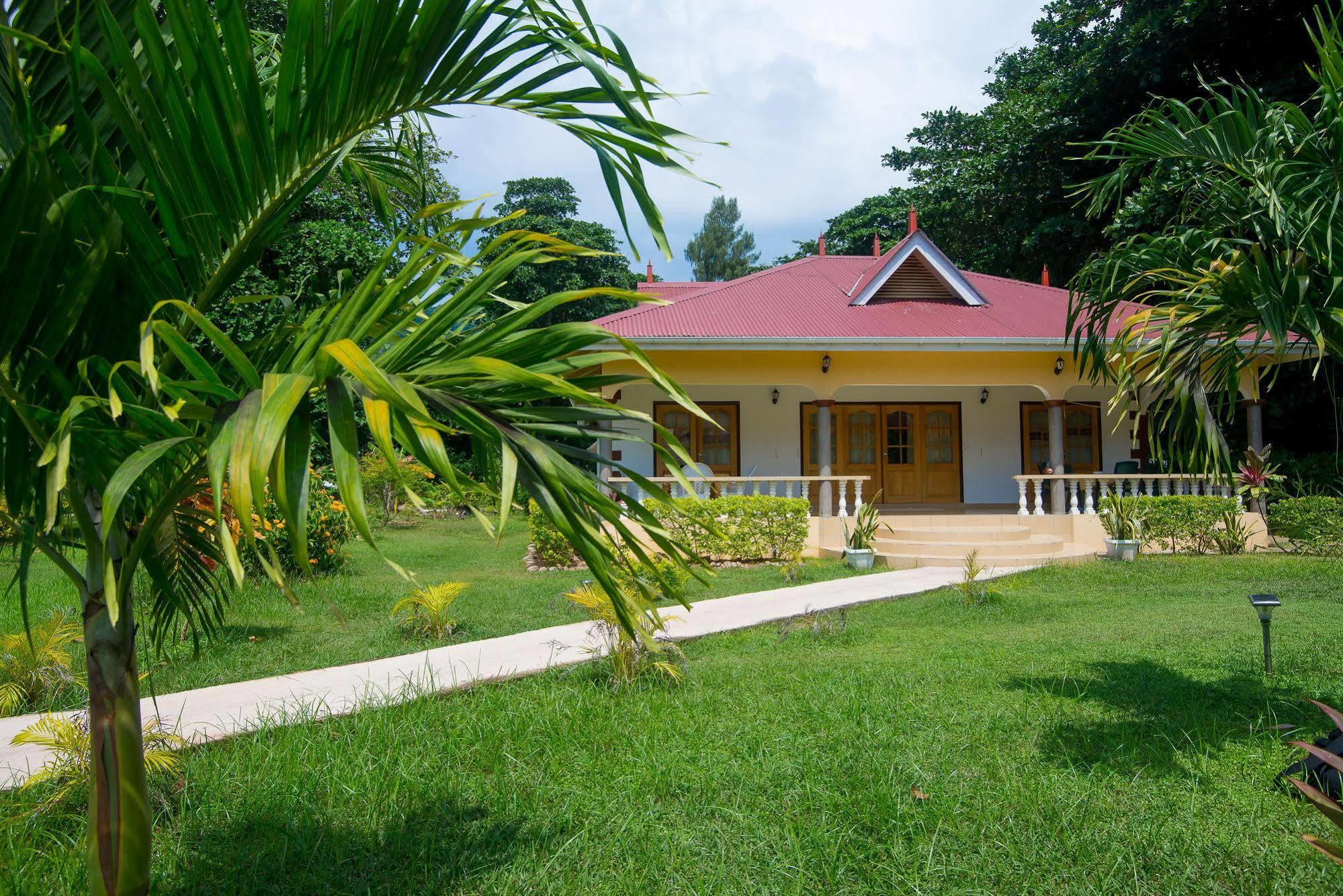 Zerof Self Catering Apartments La Digue Exterior photo